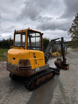 Minibagr Volvo EC25 2004 2x lzice - 2