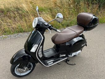 Vespa GTS 200 - 2