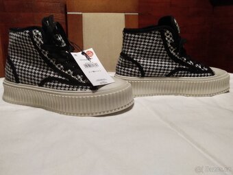 nove damske boty SINSAY - 2