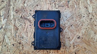 Řídící jednotky xenonů škoda - 2