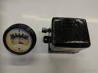 regulátor dynama + ampérmetr zetor 25 - 2