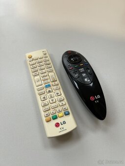 LG Smart TV 40” – 4K UHD - 2