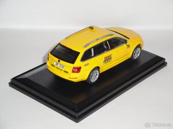 ABREX 1:43 ŠKODA Octavia AAA Taxi - 2