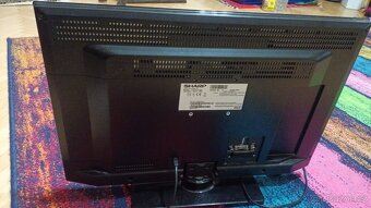 TV Sharp s ovladačem - LCD - 2