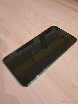 Samsung Galaxy S10e zachovalý - 2