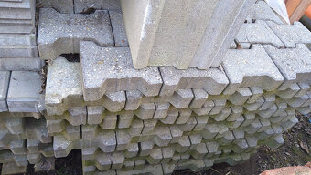 Zámková dlažba - 2