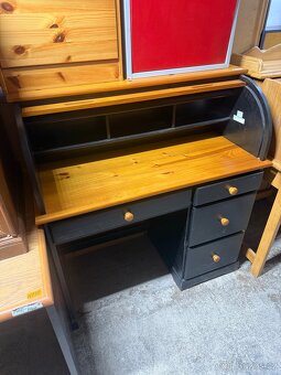 Psací stůl typu sekretáře - 2