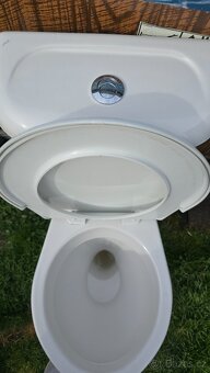 WC kombi spodní / zadní - 2