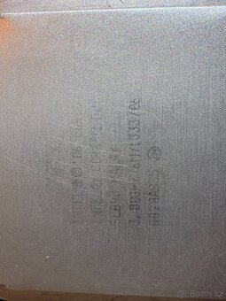 Intel E8400 - 2