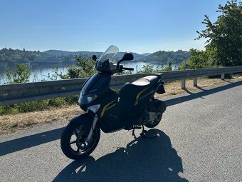 Gilera Runner 200 ST r.v. 2011 - 2