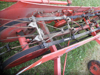 obraceč sena mf70 - 2