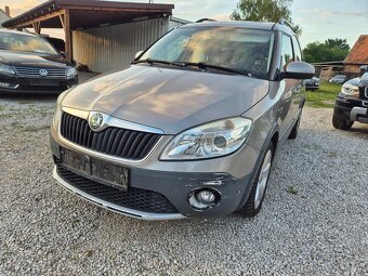 Skoda roomster scout - 2