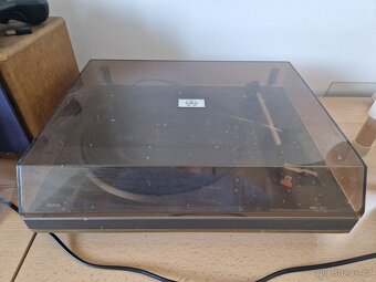 Gramofon Tesla NZ30 - 2