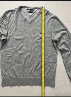 Svetr Tommy Hulfiger.Velikost M. - 2