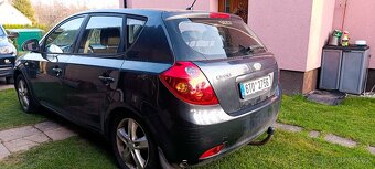 Kia cee'd 2008 1,4 16V  LPG , 80kw - 2