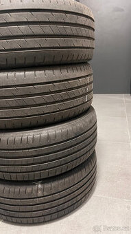 Nové letní pneu 4ks PIRELLI PZERO 235/45 R18, 8mm, 2500 Kč - 2