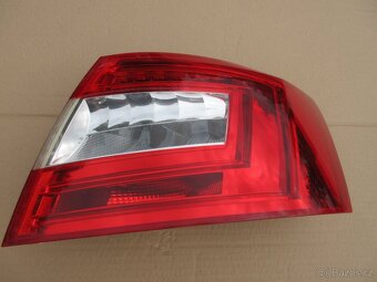 Škoda Octavia III sedan pravé zadní světlo 5E5945112A - 2