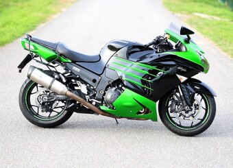 ZZR 1400 původ ČR, pouze 27tis, jako nová - 2