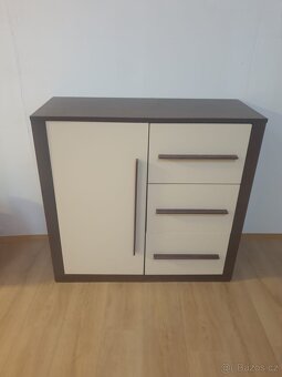 Skříň - 2