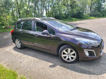 308 SW 1,6 e-hdi koupené v ČR jako nové - 2