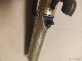 Perkusní pistolka - 2