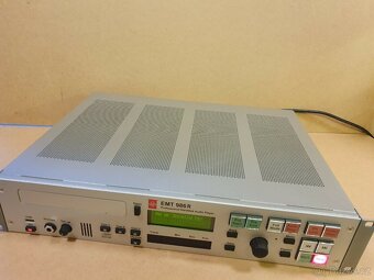 EMT 986 R Profesionální audio přehrávač CD s pevným diskem - 2