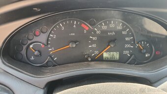 Ford Focus 1.8 tdci 74kw - 2
