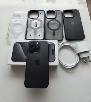Prodám iPhone 15 pro 128GB Black Titanium - 2