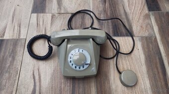 Prodám telefon z roku 1976 - 2