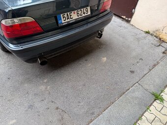 BMW e38 730i manual v8 prodám nebo vyměním - 2