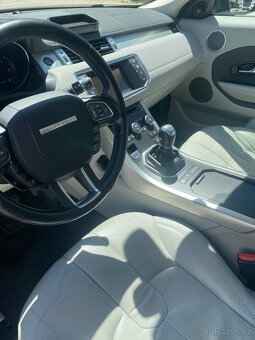 LAND ROVER EVOQUE Pure 2.2 TD4 - 4x4 TOP STAV - 2