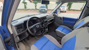 VW T4 Multivan, 2.5i 85 kW, LPG, rok 2003, 7 míst - 2