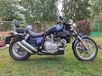 Honda VF 750 C Magna prodám - 2