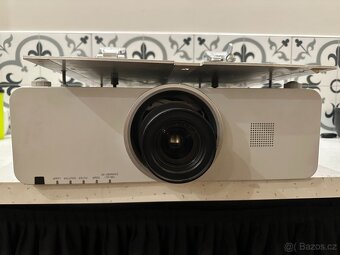 Panasonic PT-EX600 6000 ANSI - 2