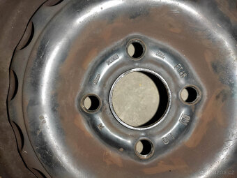 Komplet kola ocelový disk a letní pneumatika 175/70 R13 - 2