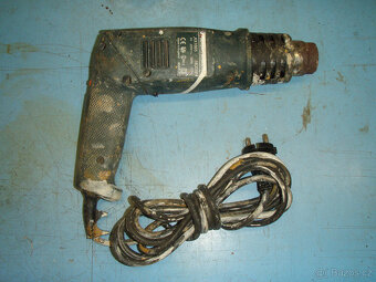 HORKOVZDUŠNÁ PISTOLE BLACK AND DECKER - 2