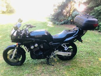 YAMAHA FAZER FZS 600 - 2