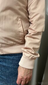 Růžová bomber bunda - 2