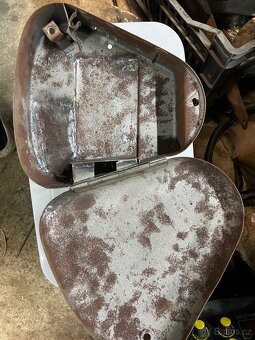 Jawa pérak kastlík - 2