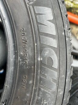 Pneumatiky 205/60R16 - 2