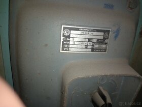 Bruska stojanová dvoukotoučová BK500 - 2