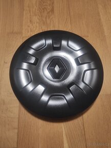 1 kus poklice Renault Master - 2