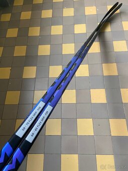 Hokejka CCM Trigger 10 PRO 85/75flex levá - 2