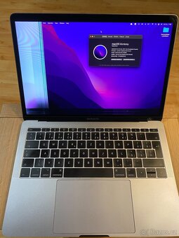 MacBook Pro 13" 2017 / i5-7360U 2.3GHz / 8GB / Iris 640 - 2