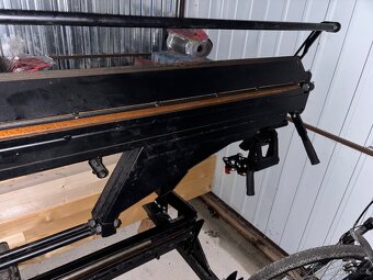 Ohybačka plechu URSL M-BH1 - 2