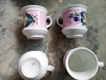 Hrnky staré 4 ks - 2