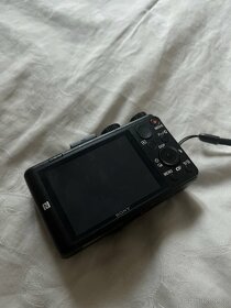 Sony DSC-HX60V - 2