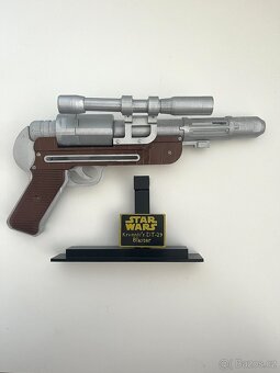 Replika blasteru Krennica (StarWars) - 2