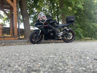 Yamaha yzf r6 - 2