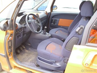 Peugeot 1007 - 2